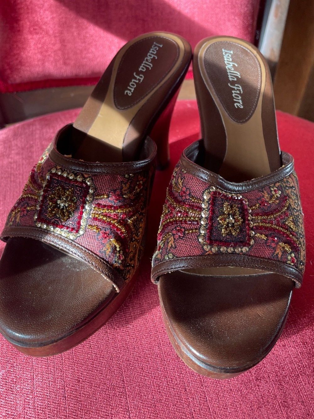 Isabella Fiore Wedge Heels